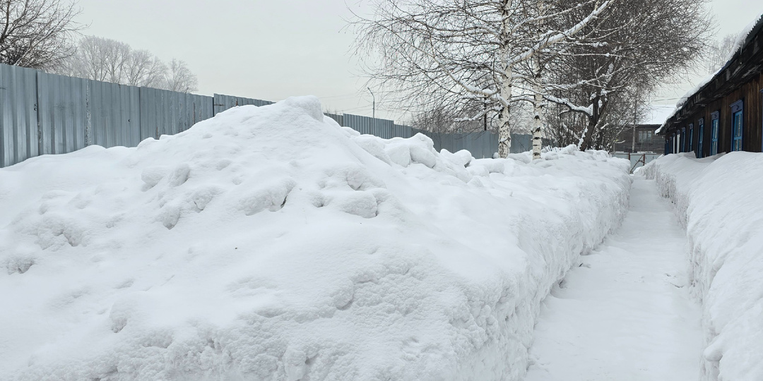 Лопаты ломаются.