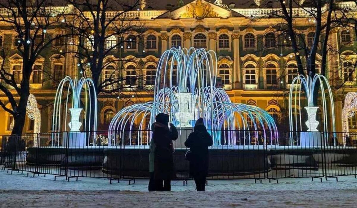     Санкт-Петербург. Источник: spb.kp.ru Автор фото: Алексей Булатов