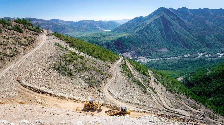 Изображение взято с сайта: https://iz.ru/917796/u-nas-dazhe-net-neobkhodimosti-vezti-iskopaemye-na-eksport