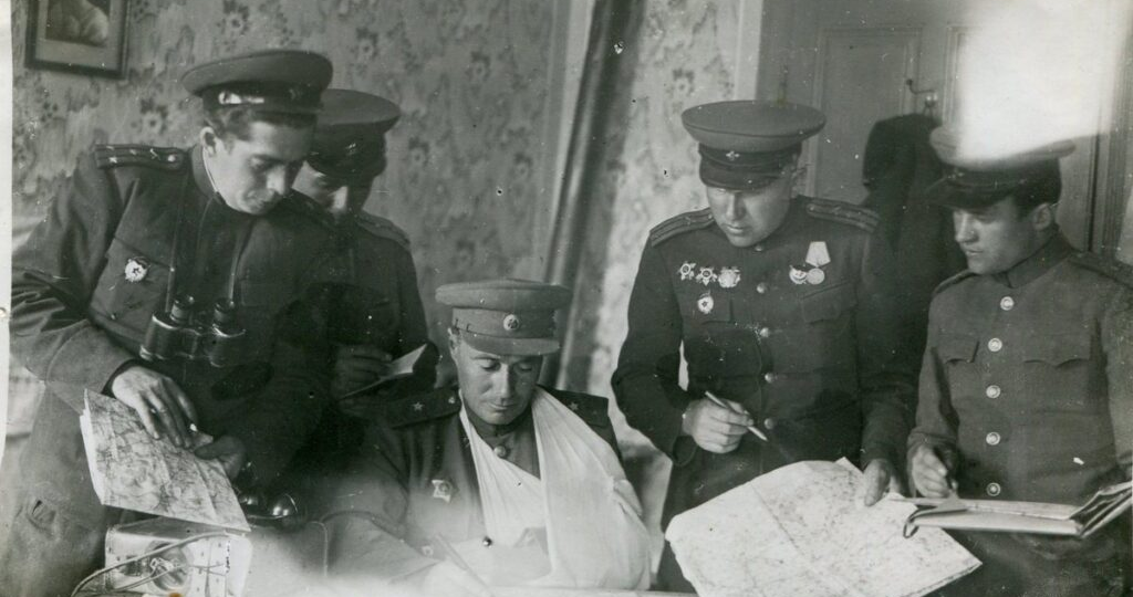 Белорус стал Героем СССР и получил полководческие ордена — он личным примером воодушевлял на подвиги