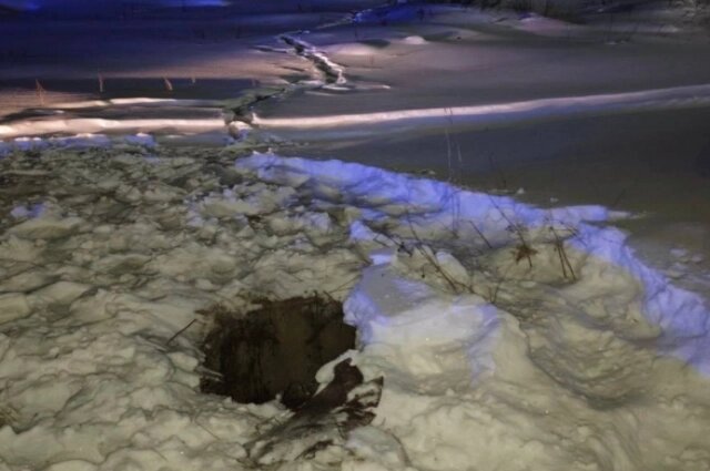    Колодец был припорошен снегом и накрыт клеёнкой. Фото: прокуратура Челябинской области