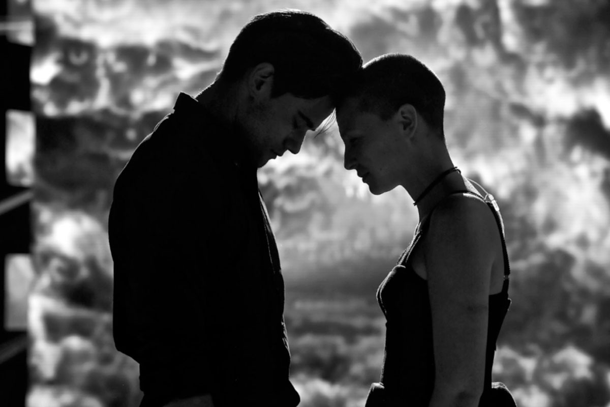 Зависть к чужим парам, мелкие ссоры и угасающий интерес к интимной жизни — признаки застоя в отношениях, мешающего личностному росту