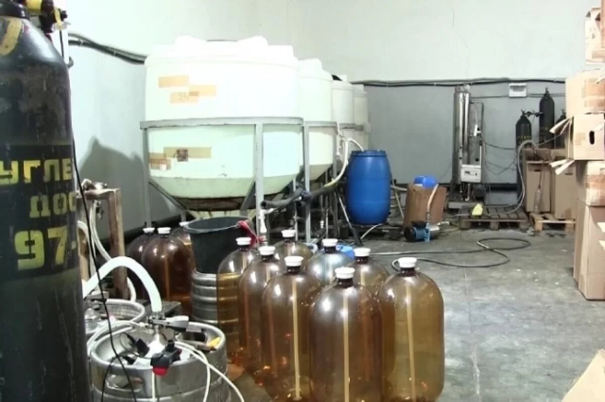    В Оренбурге раскрыли нелегальный бизнес по производству алкоголя