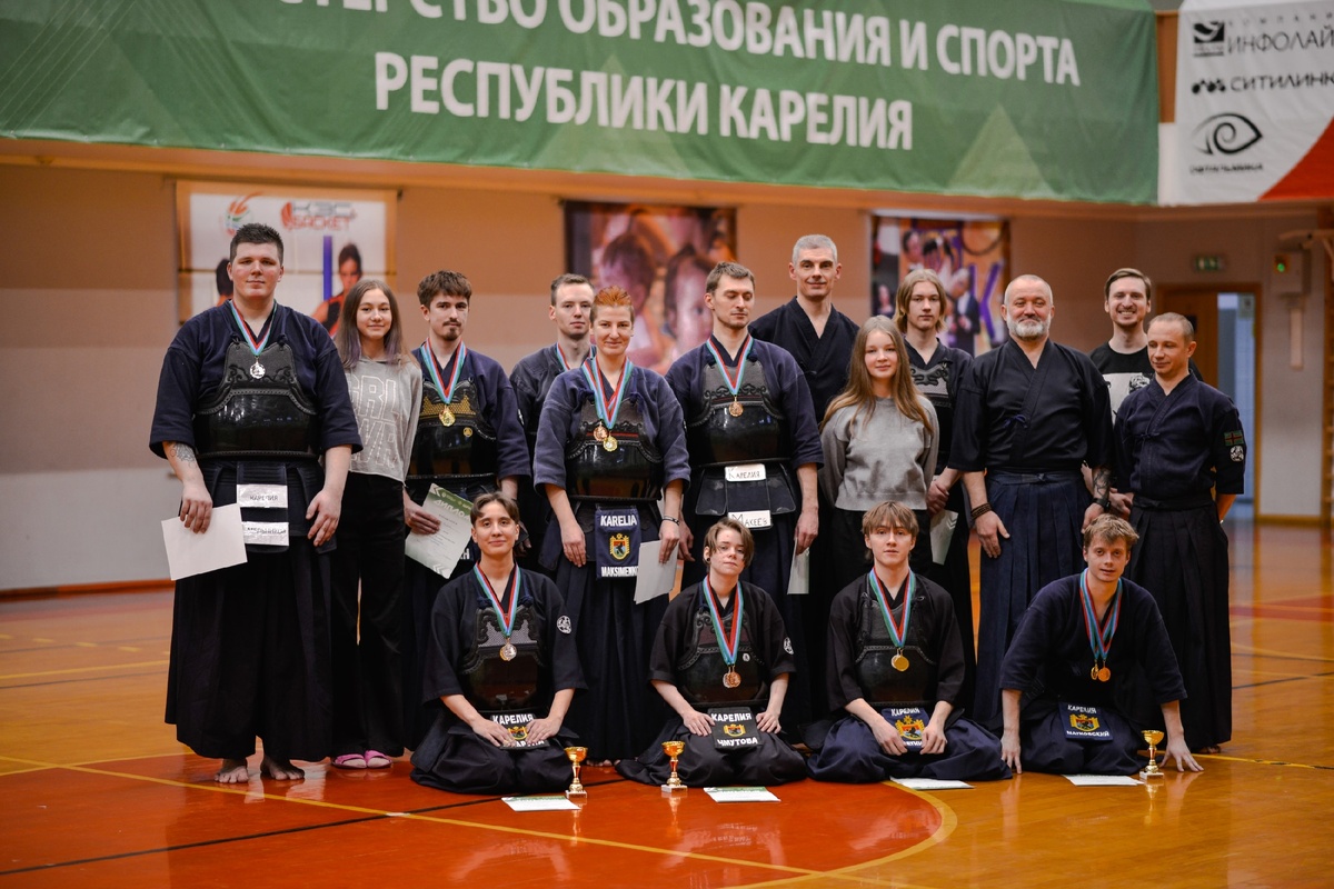    В Карелии прошел чемпионат по японскому фехтованию© Школа японского фехтования "KUMA DOJO"