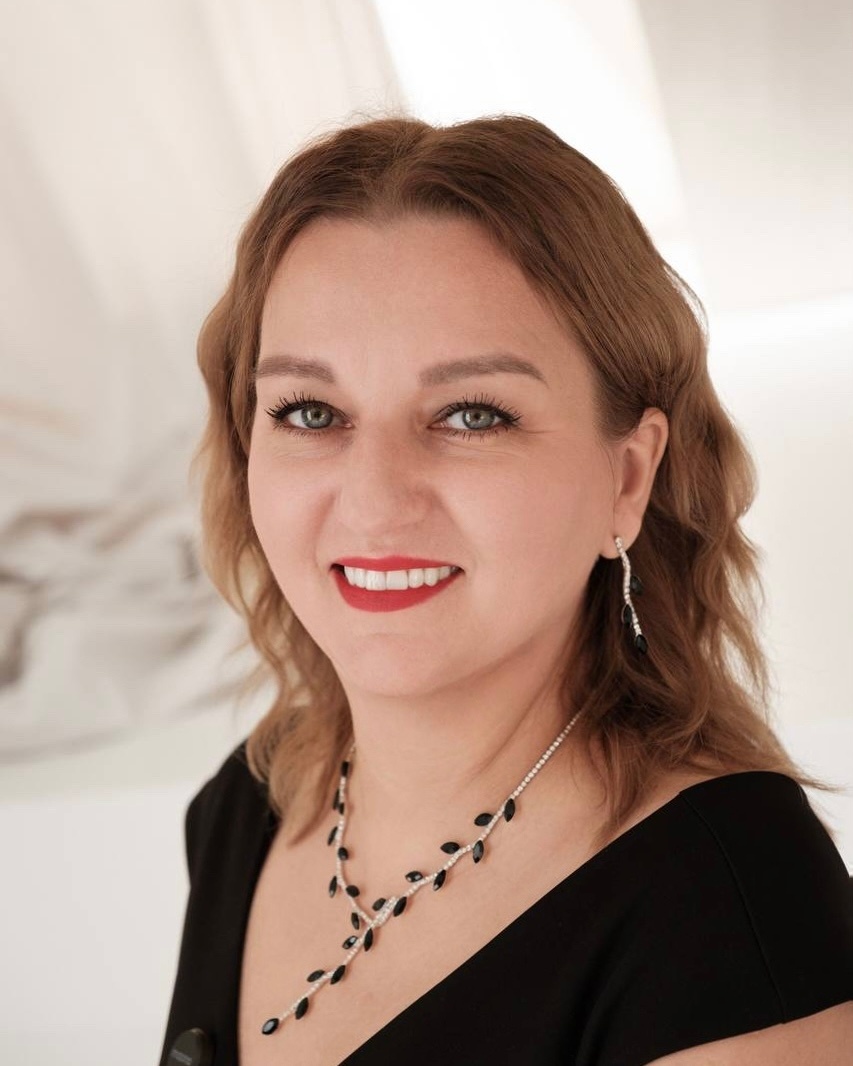 Портрет прекрасной пациентки после лечения