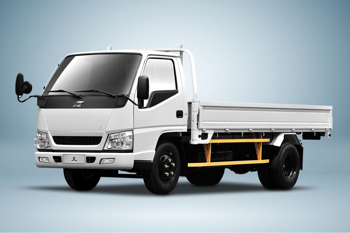  📷 📷   Грузовики нового бренда Ambertruck: JL, JM и SM. Фото компании «Автотор»