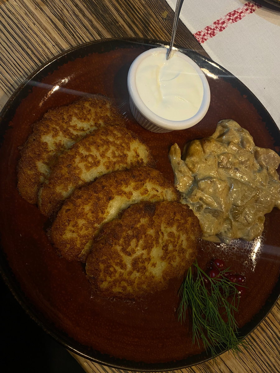 Драники с белыми грибами