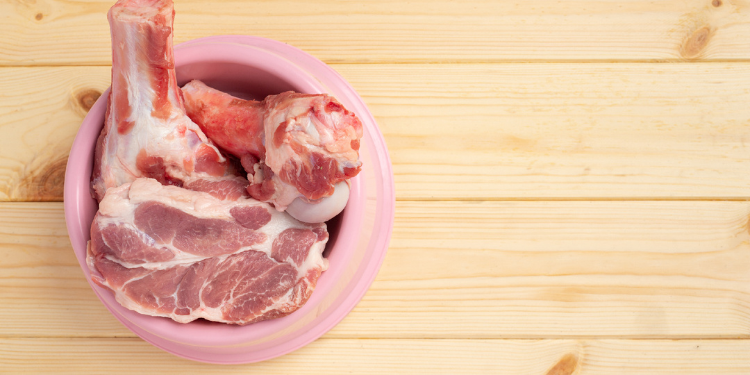 Эхинококкоз: почему эти гельминты опасны для всей семьи и почему стоит избегать сырого мяса