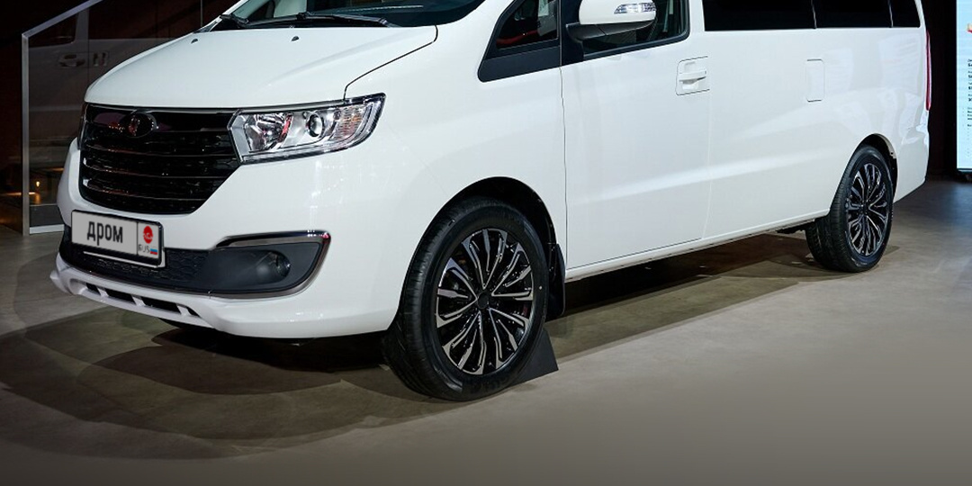 Sollers начал принимать заказы на семиместный вэн SF1 с турбомотором от Москвича 3 — от 2 250 000 ₽ ⚡️