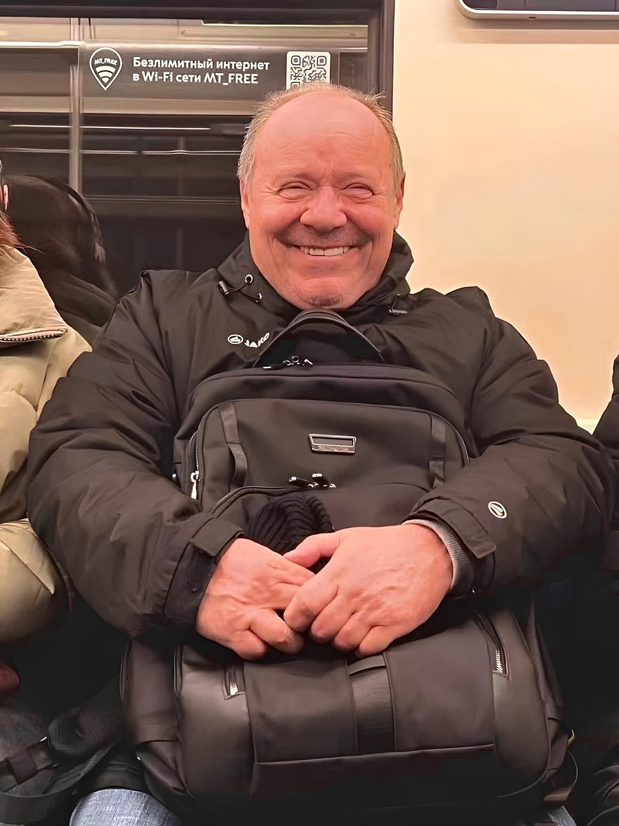    Актер Алексей Маклаков передал привет из метро