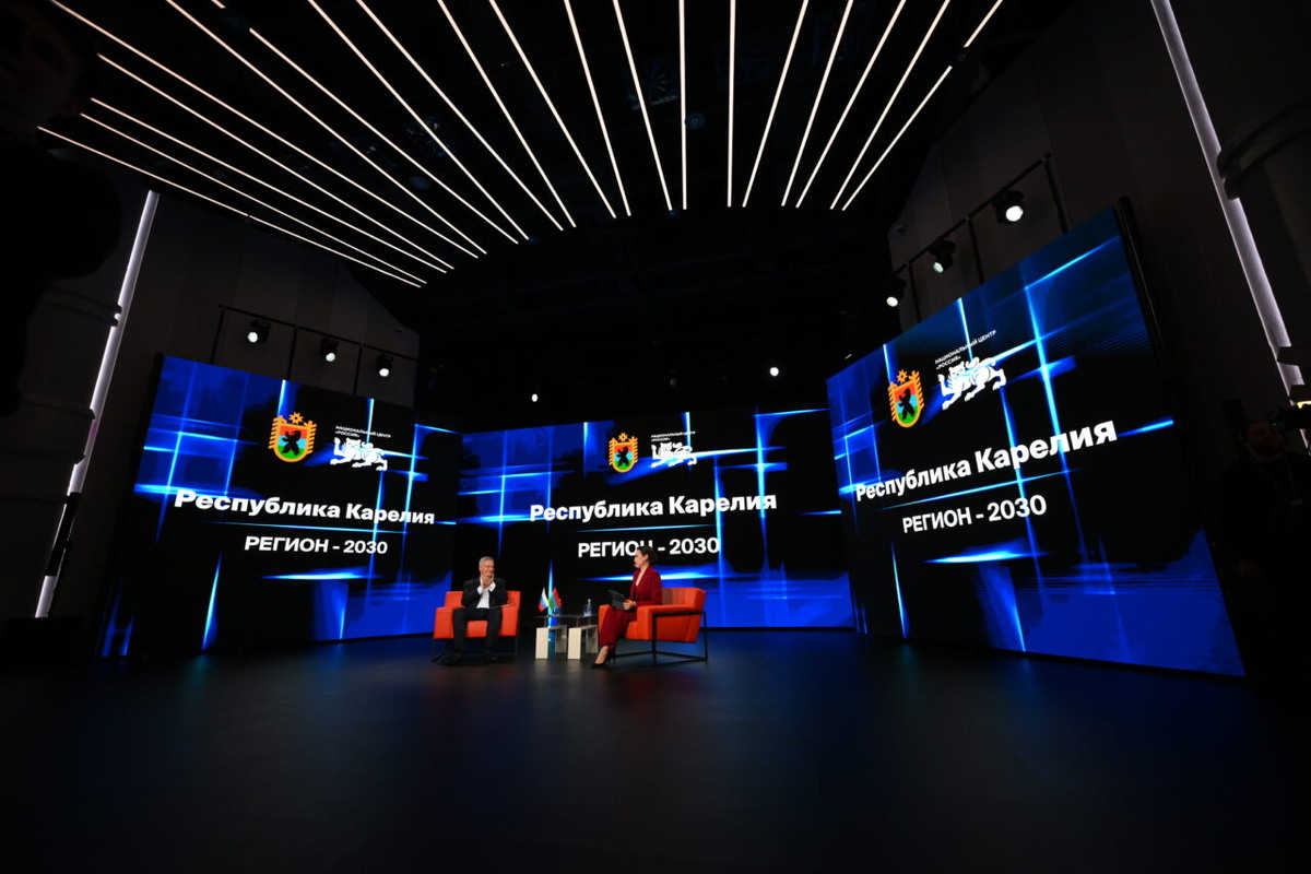    Артур Парфенчиков в Национальном центре «Россия» в Москве. Фото: «Республика» / Сергей Юдин