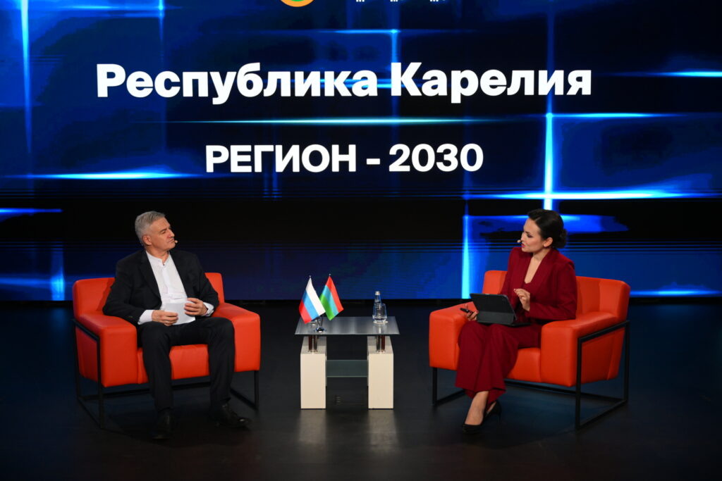   Артур Парфенчиков в Национальном центре «Россия» в Москве. Фото: «Республика» / Сергей Юдин