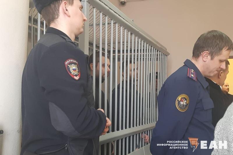    ЕАН / Братья Макаровы в суде