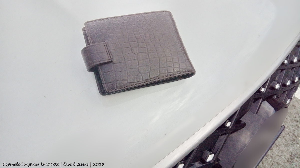 Скажу достаточно тривиальную мысль - к выбору профессии нужно подходить не только с позиции "нравится - не нравится", но и с позиции перспективности в плане финансового роста. Автор фотографии kua1102