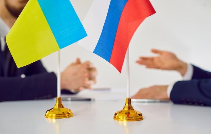 Обложка © Shutterstock / FOTODOM / Studio Romantic