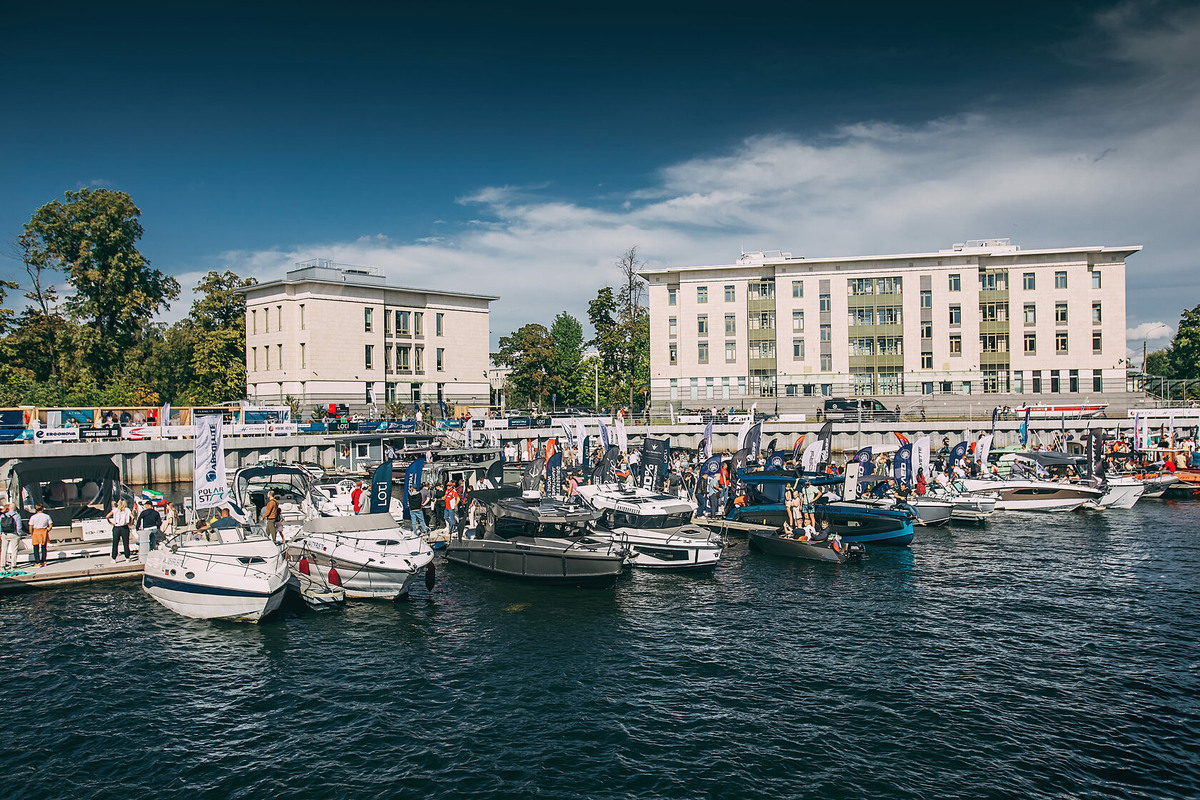 St. Petersburg International Boat Show  (SPIBS)