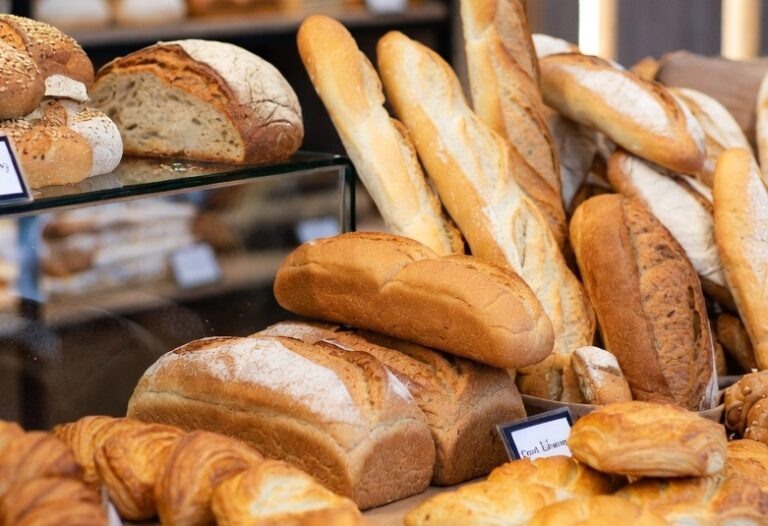    В Оренбуржье намерены расширить объёмы продаж местного хлеба в торговых сетях Юрий Мещанинов