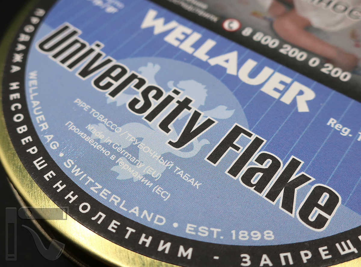 Трубочный табак Wellauer University Flake. Фото: © канал "Уголок Курильщика"