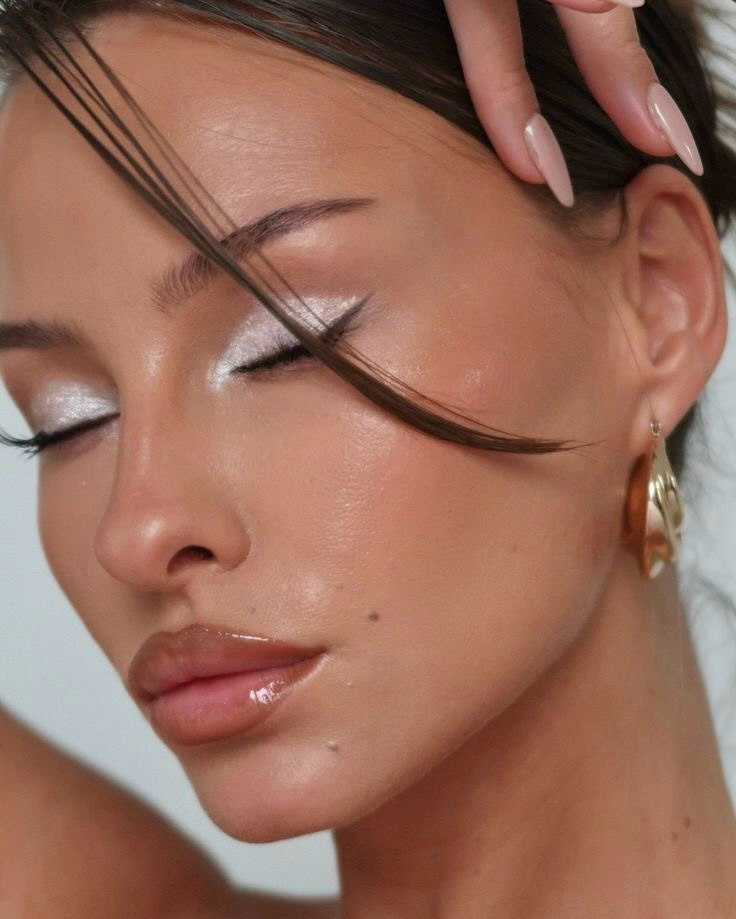    @isabellamendesmakeup