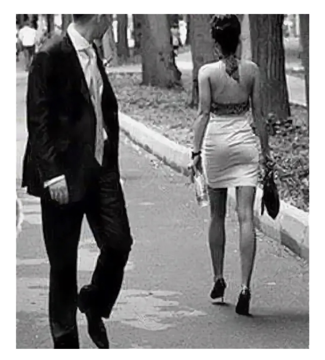 Для тех кто влюблён  с первого взгляда 