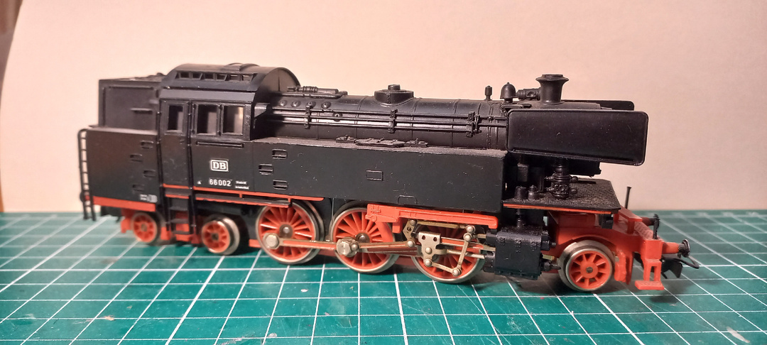 Моя коллекция паровозов. ч.32. Паровоз BR66 002