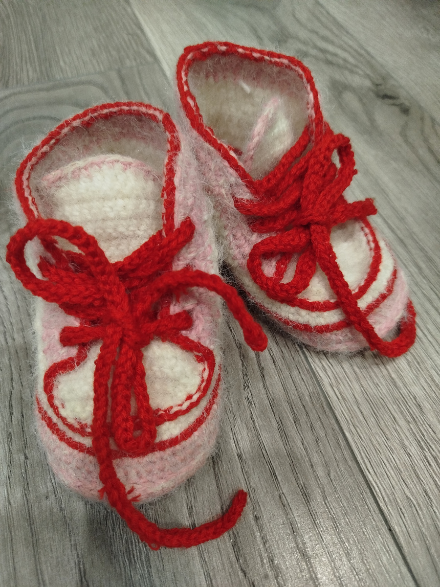 Теплые детские тапочки, созданные с любовью