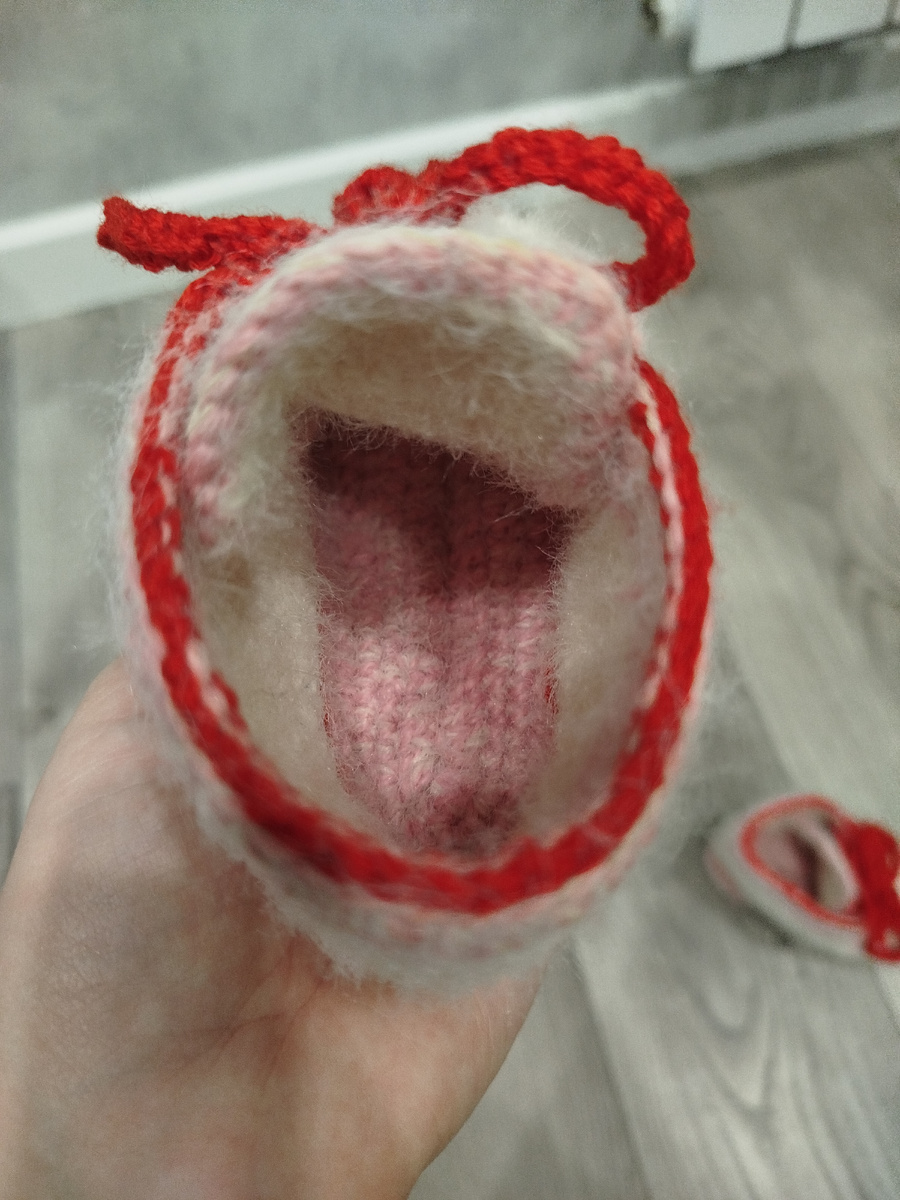 Полное отсутствие какой-либо дополнительной подкладки