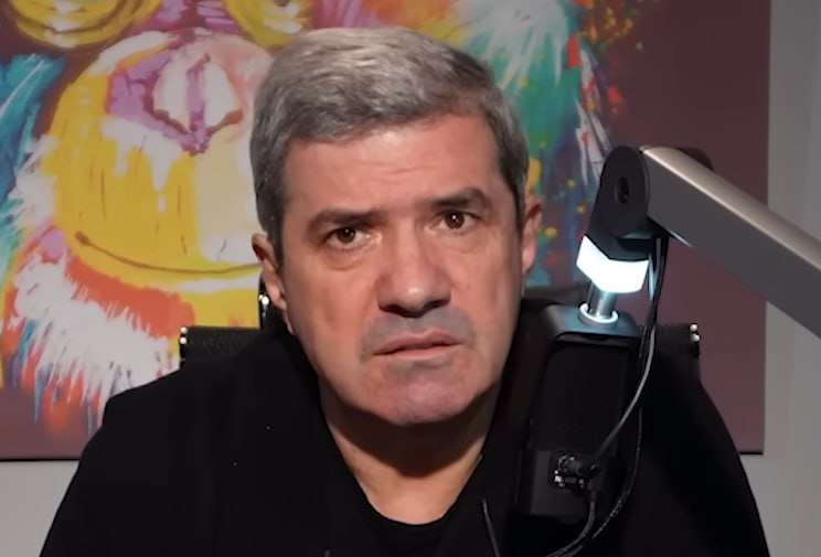 Фото: Prt Scr youtube.com / Шах и Мат - Михаил Шахназаров