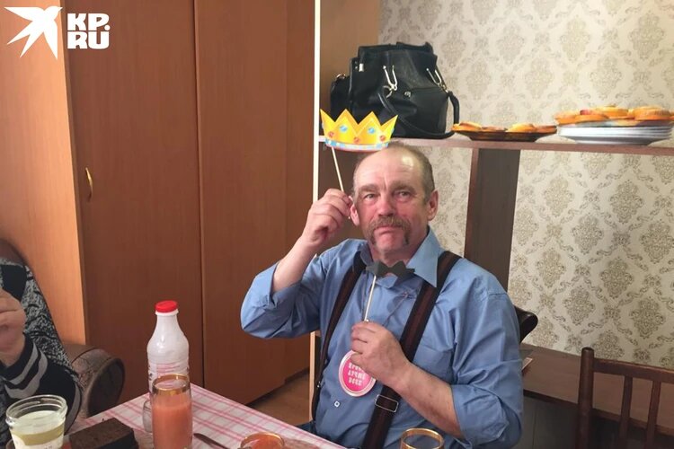 Юбиляр устроил праздник для родни, в полночь его нашли с ножом в спине. Фото предоставлено Галиной Цех