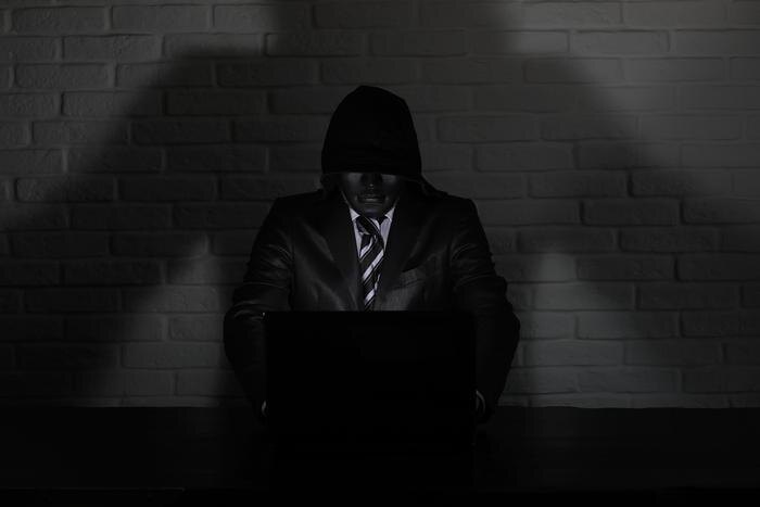 Обложка © Shutterstock / FOTODOM / alexkich