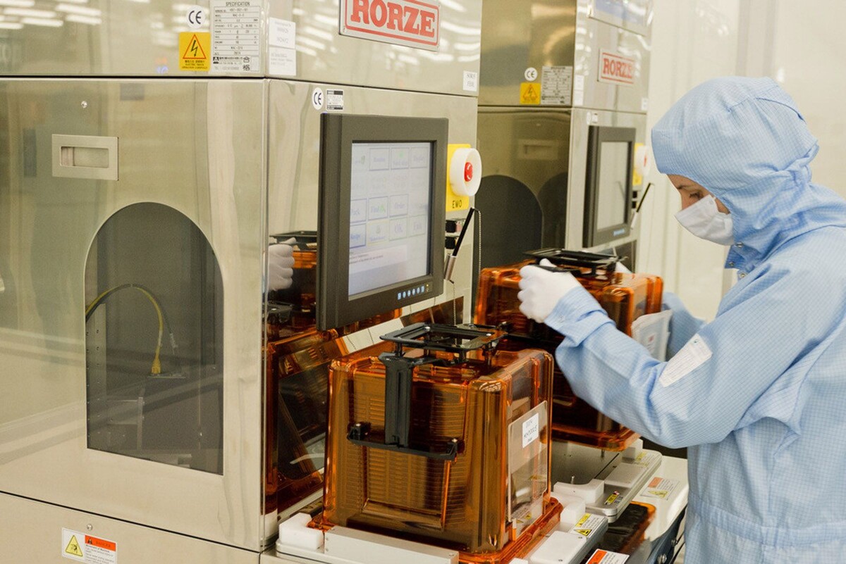 Загрузочные порты на зеленоградском заводе «Микрон». Изображение: Mos.ru