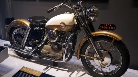  Классический Harley-Davidson Sportster 1957 года 