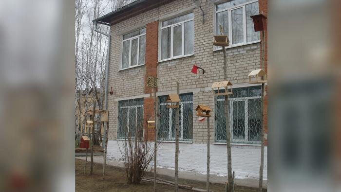 Школа в Тюменской области, где произошло отравление более 100 учеников. Обложка © Telegram / SHOT ПРОВЕРКА