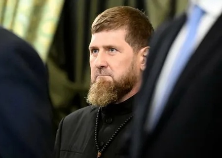    Кадыров призвал не вести переговоров по Украине и достигнуть целей СВО