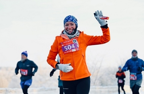 Вокалистка рок - группы ДДТ, Алёна Романова, пробежала марафон!