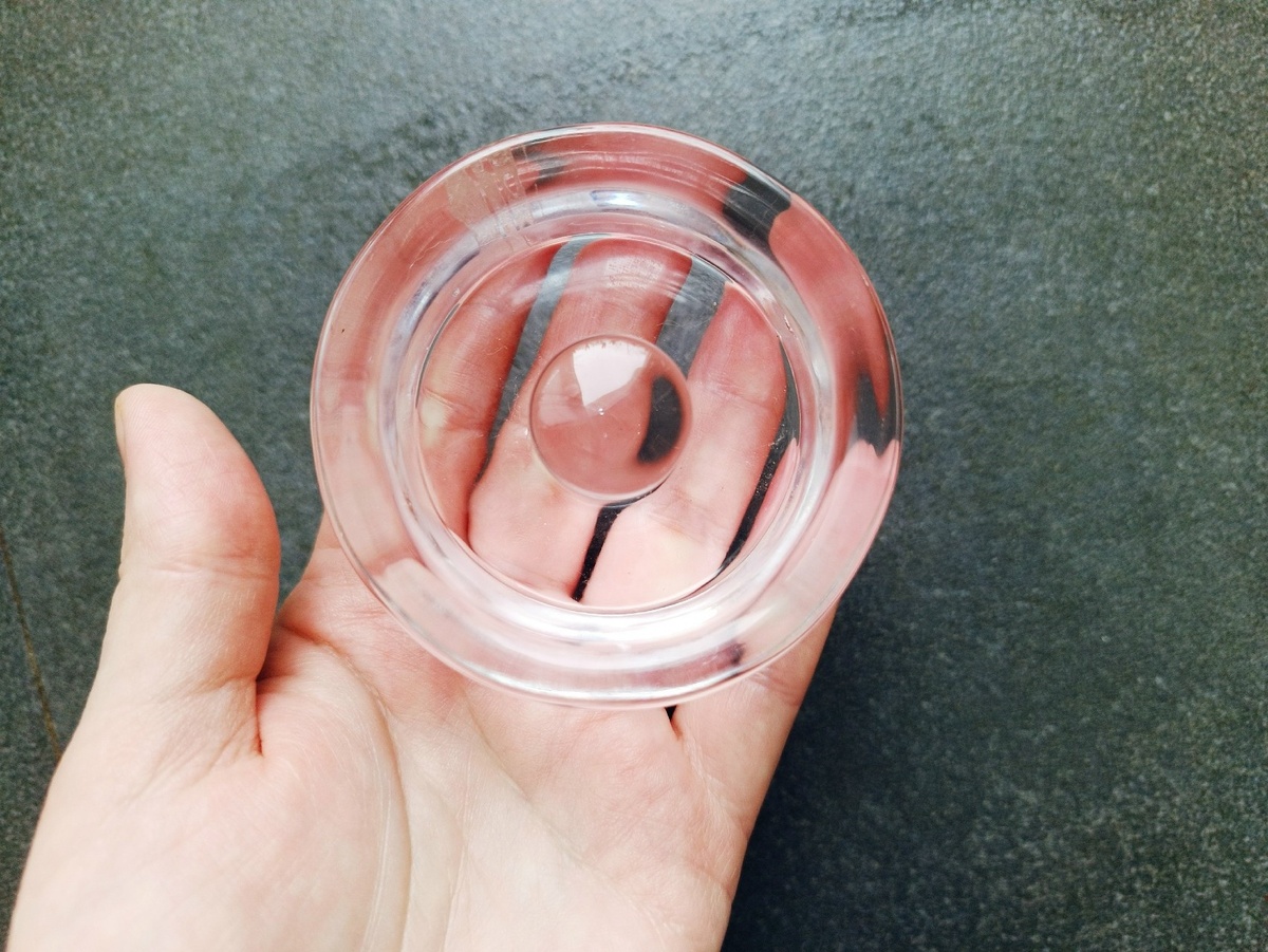 Стеклянный грузик