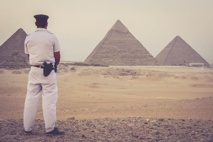 Обложка © Shutterstock / FOTODOM / Angelo Vas