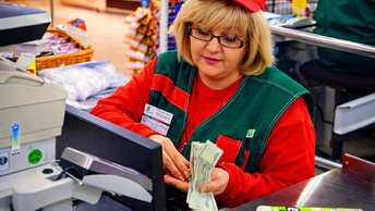 Наличные снова в моде? Как меняются платежи по картам, QR и биометрии