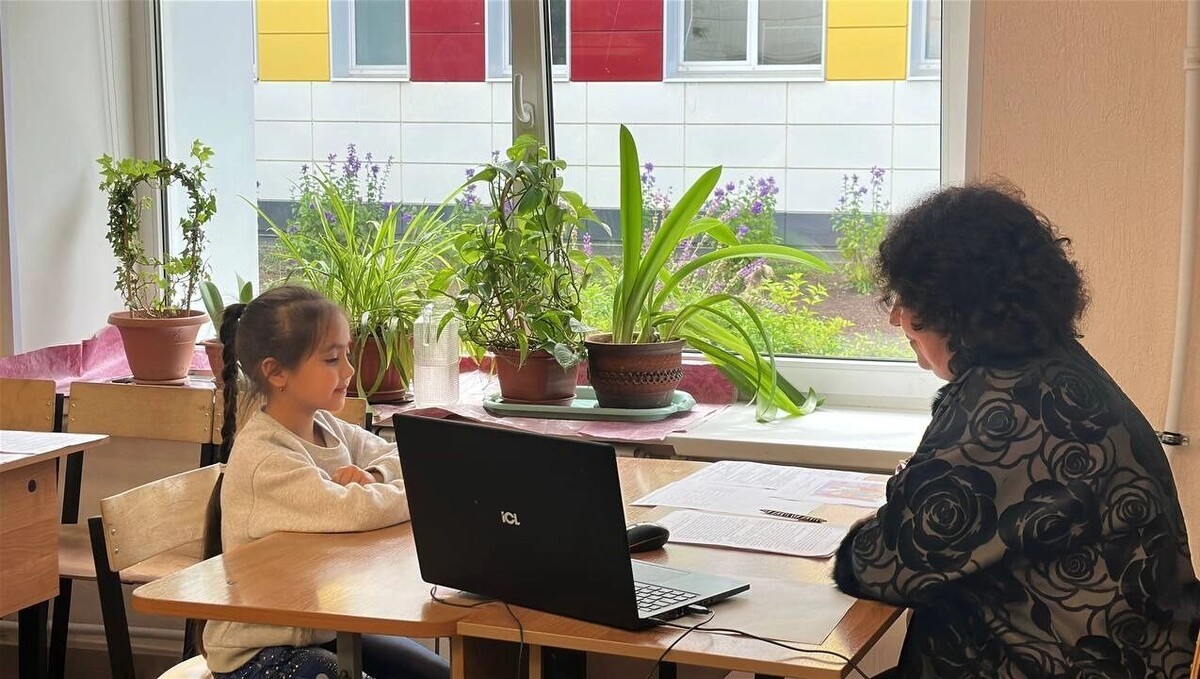 Знать русский лучше русских: что стоит за школьными тестами для детей мигрантов. Фото: Комитет образования Ленобласти