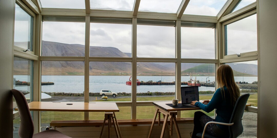 Россияне назвали самые привлекательные альтернативы офисной работе