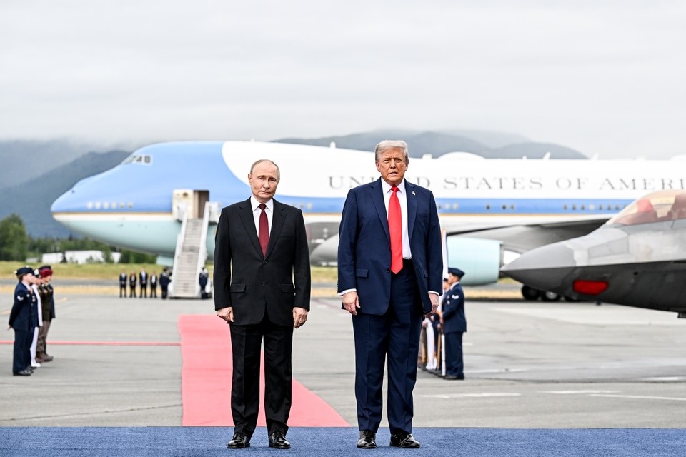    Владимир Путин и Дональд Трамп на Аляске. Фото: Сергей Бобылев/POOL/ТАСС