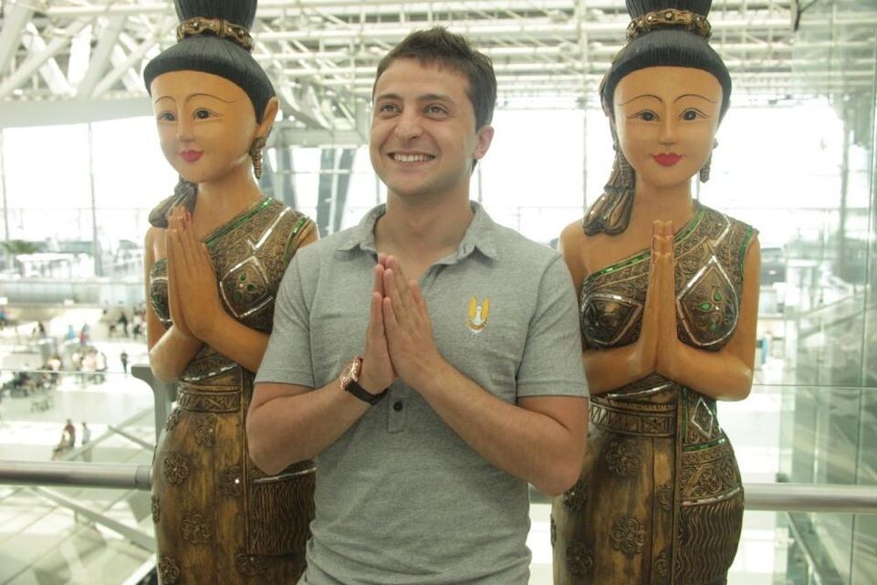    Владимир Зеленский на съемочной площадке фильма «Любовь в большом городе — 2». Компания «Леополис» / РИА «Новости»