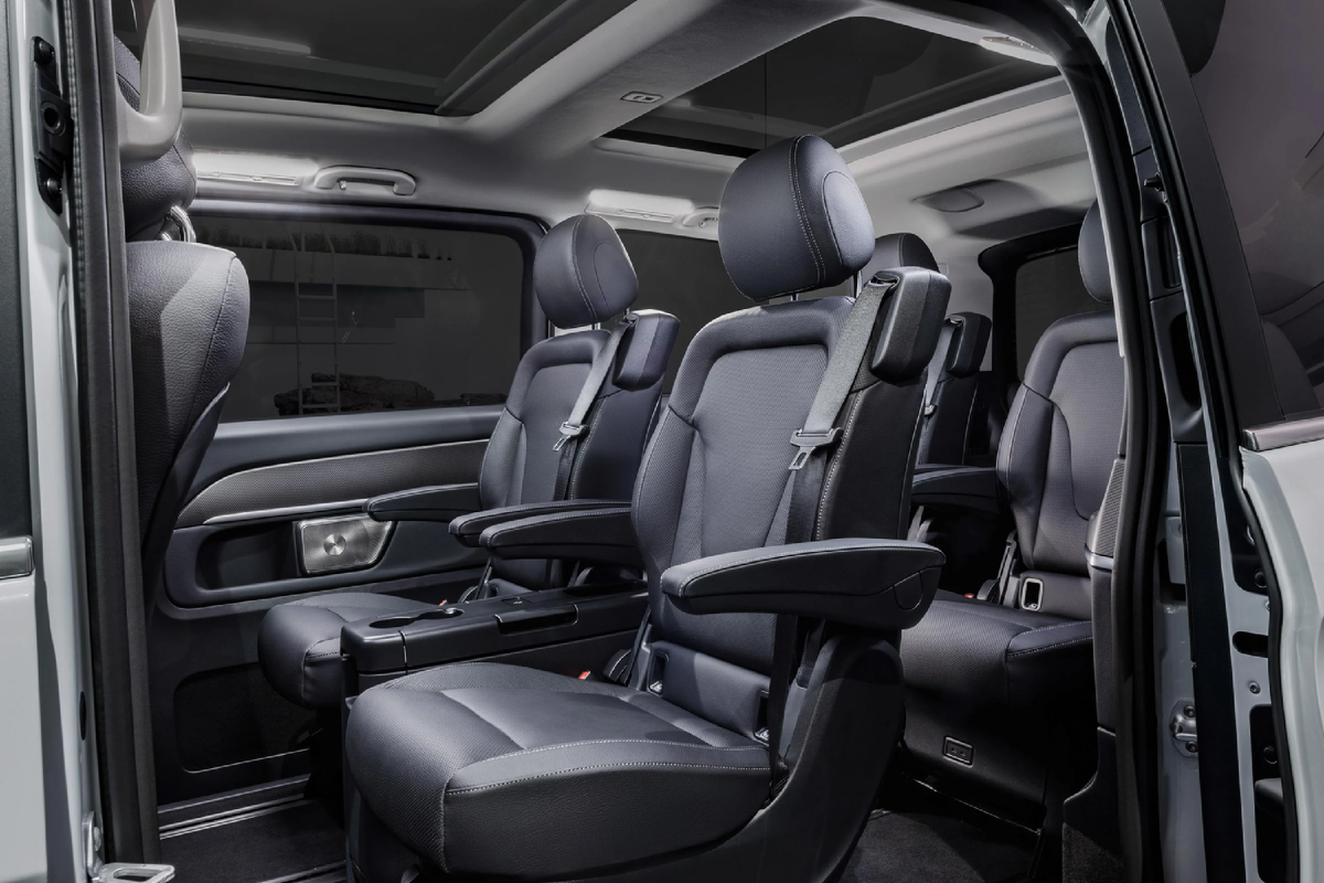 Салон Mercedes V300 - фото ДО