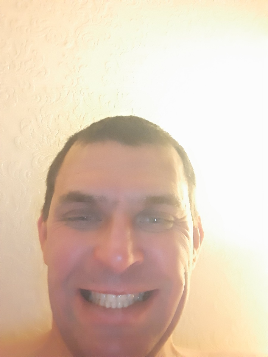 Похож, на дебила???