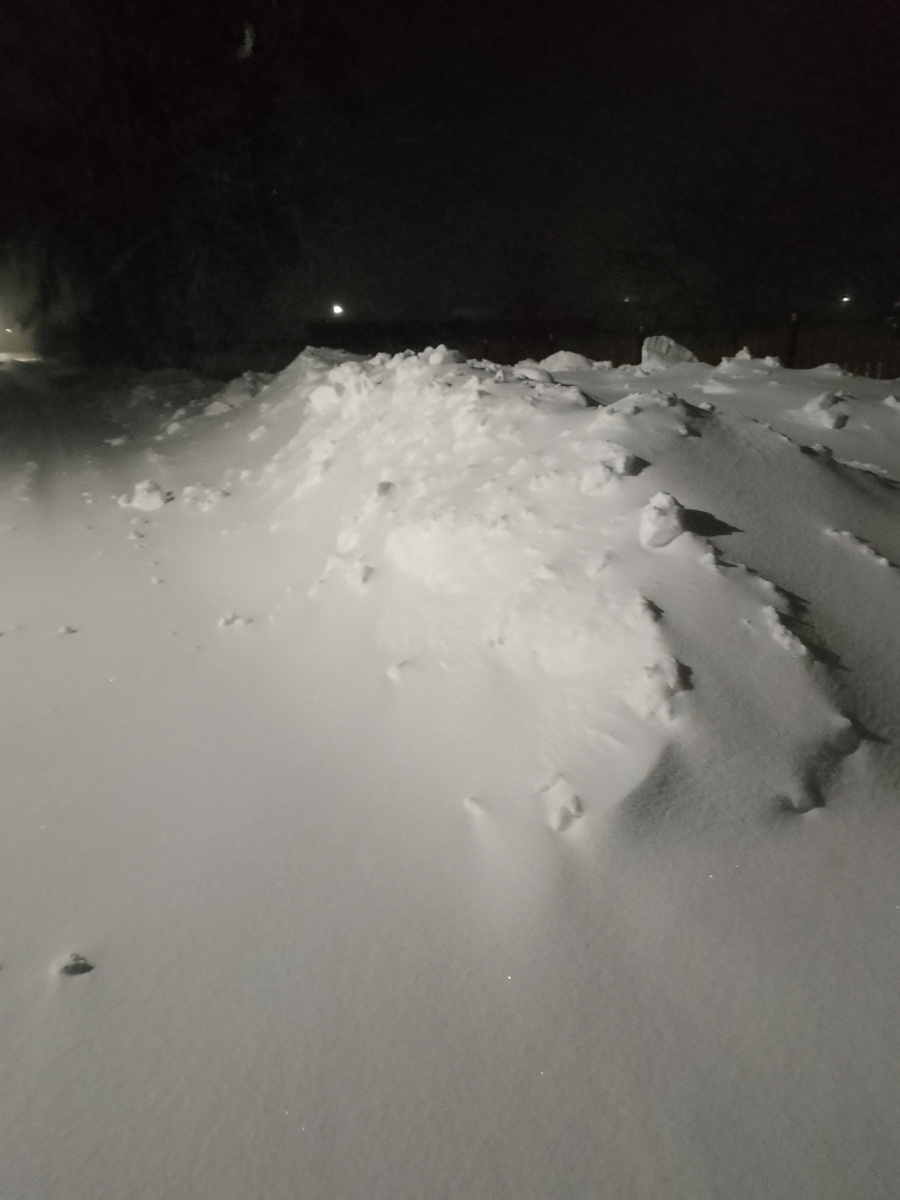 Снег до двух метров 