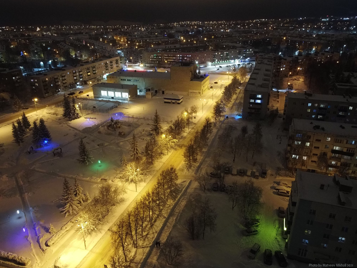 Амирова х Революционеров (за ДК)