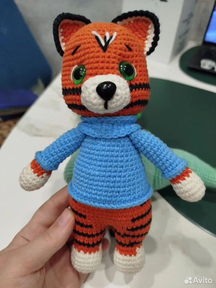 Очаровательный игрушечный тигрёнок — идеальный подарок вашему малышу!