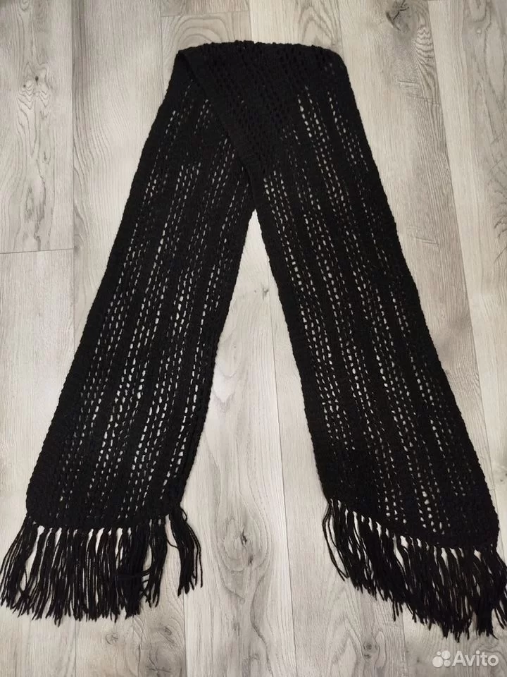 Элегантный и утончённый женский шарф