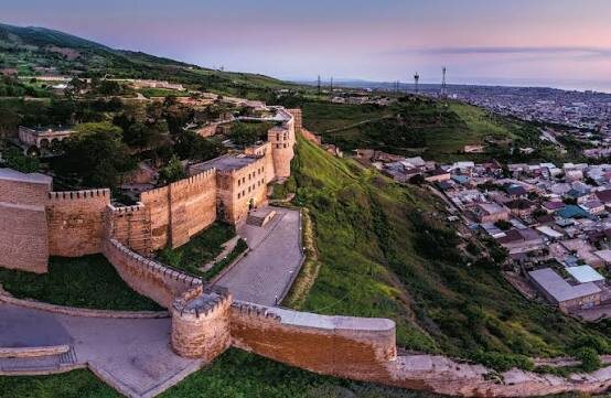 Крепость Нарын-Кала