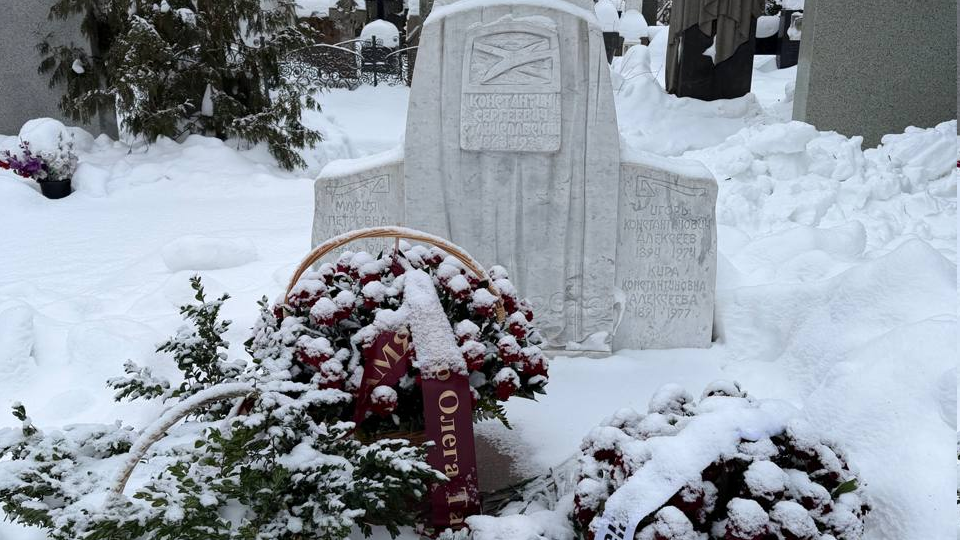 НОВОДЕВИЧЬИ РЕЖИССЁРЫ И АРТИСТЫ